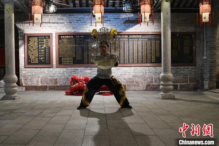 点击进入下一页